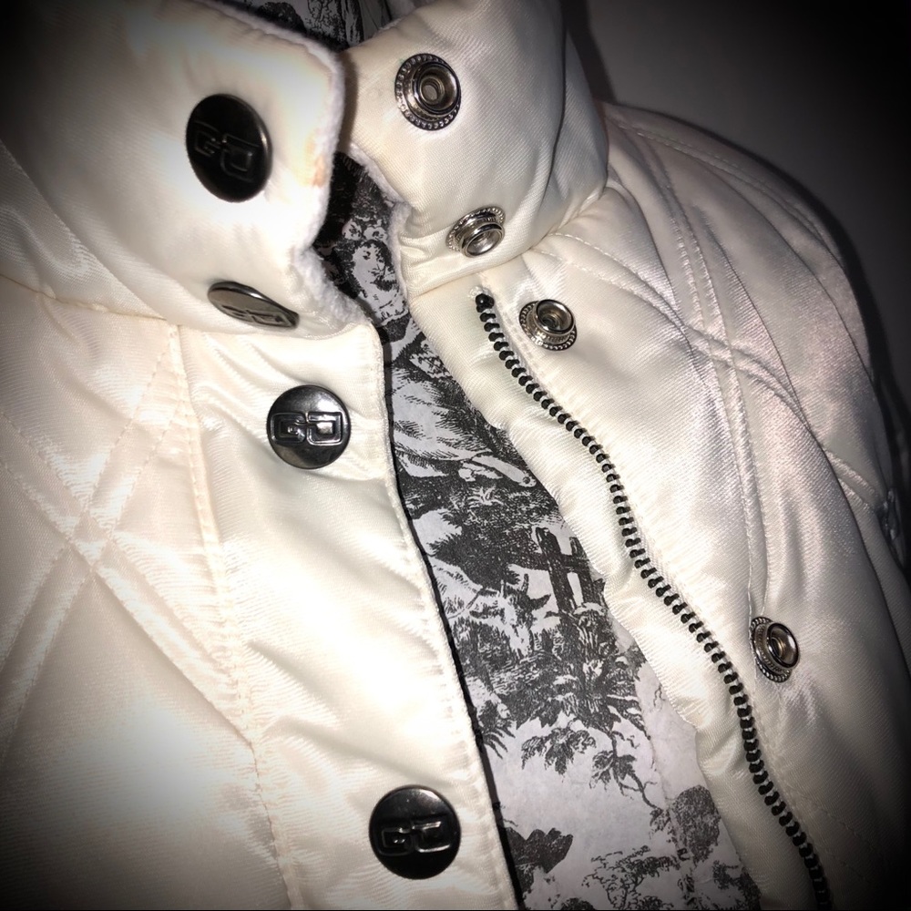 Guess Puffer Jacket - Picture 3 of 8